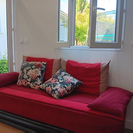 איזין Studio Maisonette מראה חיצוני תמונה